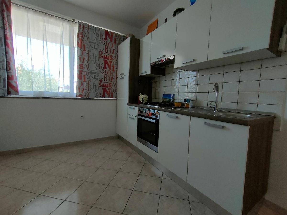 The Nice Dreams Studio Apartment ซาดาร์ ภายนอก รูปภาพ