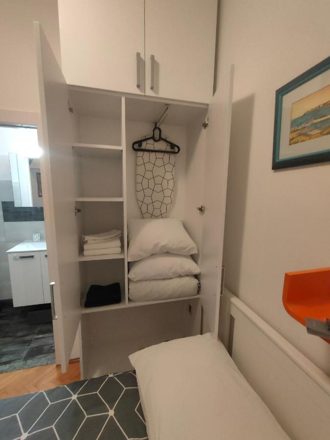 The Nice Dreams Studio Apartment ซาดาร์ ภายนอก รูปภาพ